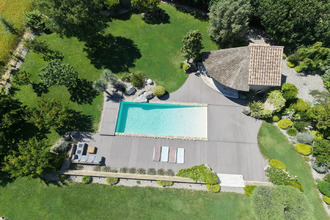 Ma-Cabane - Vente Maison BOURDIC, 200 m²