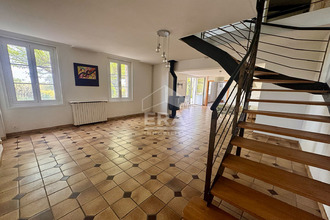 Ma-Cabane - Vente Maison BOURG, 194 m²