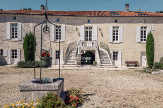 Ma-Cabane - Vente Maison BOURG-CHARENTE, 410 m²