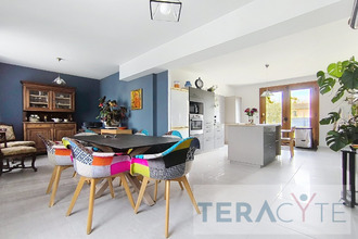 Ma-Cabane - Vente Maison Bourg-en-Bresse, 178 m²