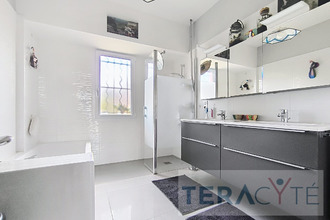 Ma-Cabane - Vente Maison Bourg-en-Bresse, 178 m²