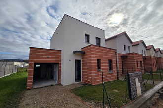 Ma-Cabane - Vente Maison Bourg-en-Bresse, 104 m²