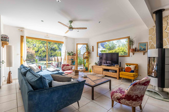 Ma-Cabane - Vente Maison BOURGBARRE, 196 m²