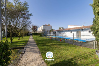 Ma-Cabane - Vente Maison Bourgneuf, 450 m²