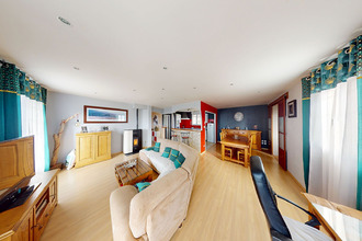 Ma-Cabane - Vente Maison BOUSSAC, 150 m²