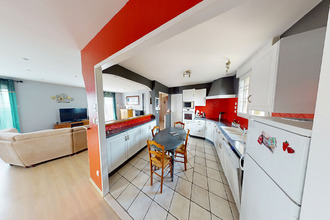 Ma-Cabane - Vente Maison BOUSSAC, 150 m²