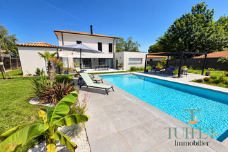 Ma-Cabane - Vente Maison Breuillet, 194 m²
