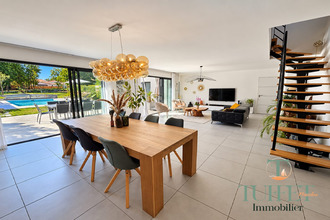 Ma-Cabane - Vente Maison Breuillet, 194 m²