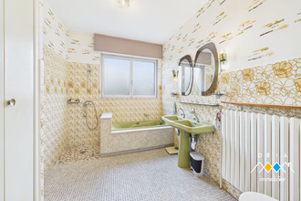 Ma-Cabane - Vente Maison BRIN-SUR-SEILLE, 320 m²