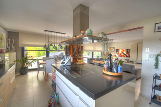 Ma-Cabane - Vente Maison BRUNSTATT, 200 m²