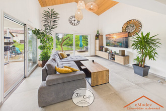 Ma-Cabane - Vente Maison Bruyères, 210 m²