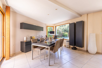 Ma-Cabane - Vente Maison BRUZ, 217 m²