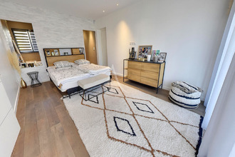 Ma-Cabane - Vente Maison BRY-SUR-MARNE, 212 m²