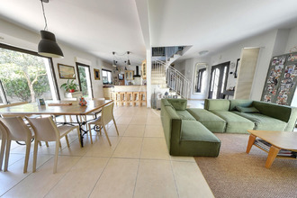 Ma-Cabane - Vente Maison BRY-SUR-MARNE, 200 m²