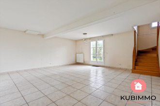 Ma-Cabane - Vente Maison Bussy-Saint-Georges, 128 m²