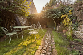 Ma-Cabane - Vente Maison BUSSY-SAINT-GEORGES, 130 m²