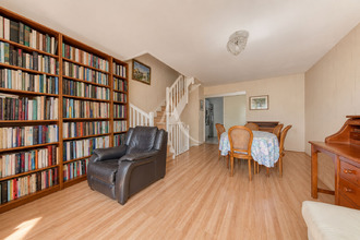 Ma-Cabane - Vente Maison BUSSY-SAINT-GEORGES, 110 m²
