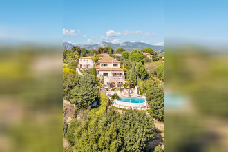 Ma-Cabane - Vente Maison Cagnes-sur-Mer, 330 m²