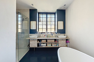 Ma-Cabane - Vente Maison CALUIRE-ET-CUIRE, 177 m²