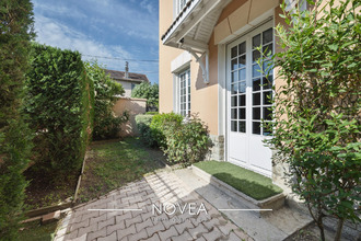 Ma-Cabane - Vente Maison Caluire-et-Cuire, 136 m²