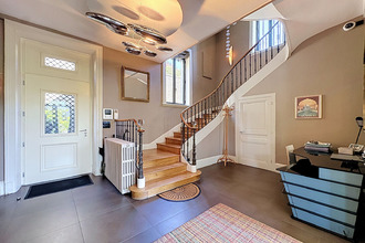 Ma-Cabane - Vente Maison CALUIRE-ET-CUIRE, 307 m²