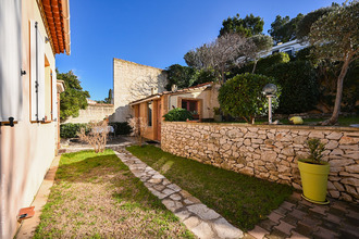 Ma-Cabane - Vente Maison CARNOUX-EN-PROVENCE, 220 m²