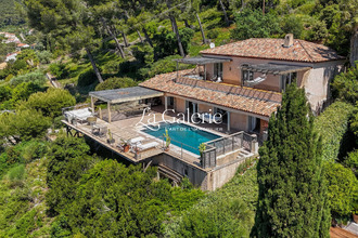Ma-Cabane - Vente Maison Carqueiranne, 198 m²