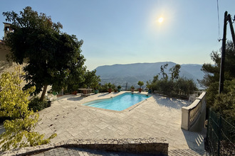 Ma-Cabane - Vente Maison Castagniers, 150 m²