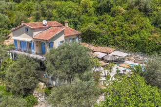 Ma-Cabane - Vente Maison Castagniers, 202 m²