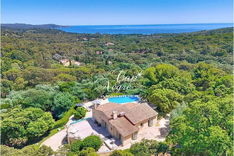 Ma-Cabane - Vente Maison CAVALAIRE-SUR-MER, 250 m²