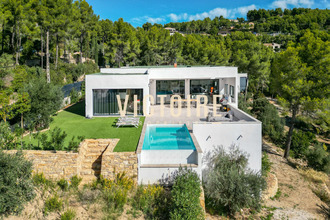 Ma-Cabane - Vente Maison Ceyreste, 258 m²