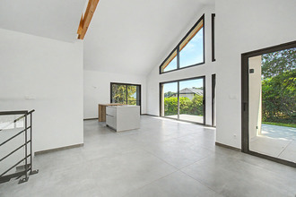 Ma-Cabane - Vente Maison CHAMBERY, 212 m²
