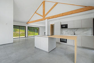 Ma-Cabane - Vente Maison CHAMBERY, 212 m²