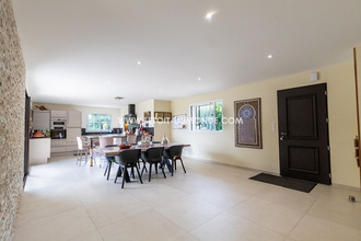 Ma-Cabane - Vente Maison CHAMPCEVINEL, 190 m²