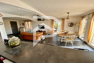 Ma-Cabane - Vente Maison CHAMPCEVINEL, 150 m²