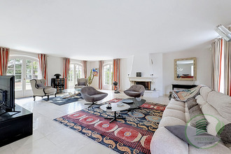 Ma-Cabane - Vente Maison CHAMPIGNY, 240 m²