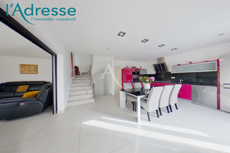 Ma-Cabane - Vente Maison CHAMPIGNY-SUR-MARNE, 134 m²