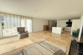 Ma-Cabane - Vente Maison CHAMPNIERS, 106 m²