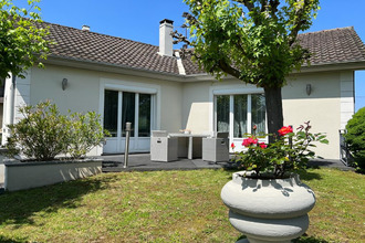 Ma-Cabane - Vente Maison CHAMPS-SUR-MARNE, 157 m²