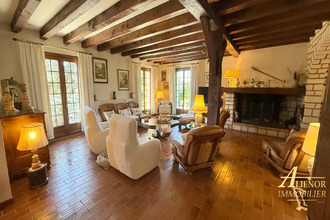 Ma-Cabane - Vente Maison CHANCELADE, 217 m²