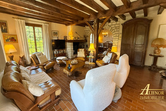 Ma-Cabane - Vente Maison CHANCELADE, 217 m²