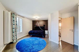 Ma-Cabane - Vente Maison CHANTELOUP-EN-BRIE, 214 m²