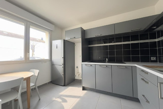 Ma-Cabane - Vente Maison CHANTELOUP-EN-BRIE, 84 m²