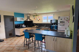Ma-Cabane - Vente Maison CHAPDES-BEAUFORT, 127 m²