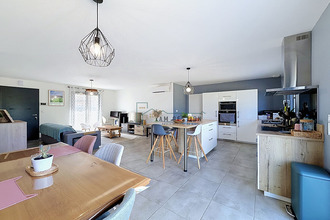 Ma-Cabane - Vente Maison CHAPTELAT, 100 m²