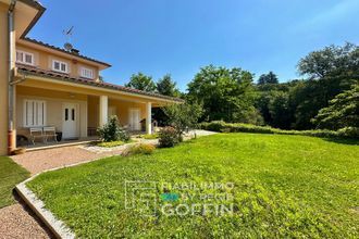 Ma-Cabane - Vente Maison CHARBONNIERES-LES-BAINS, 185 m²