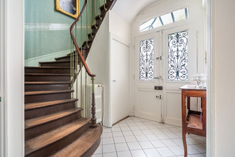 Ma-Cabane - Vente Maison CHARENTON-LE-PONT, 506 m²