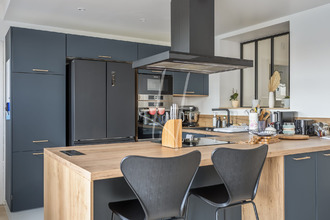 Ma-Cabane - Vente Maison Charly-Oradour, 200 m²