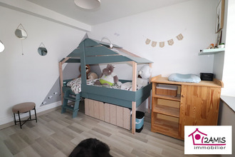 Ma-Cabane - Vente Maison CHARMES, 125 m²