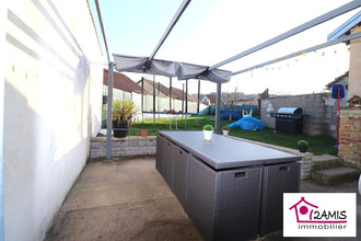 Ma-Cabane - Vente Maison CHARMES, 125 m²